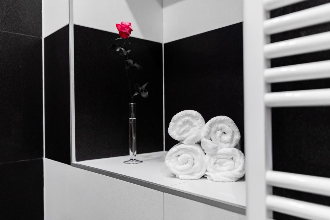 Sophies Place Augarten - Imperial Lifestyle Parking Apartment Wien